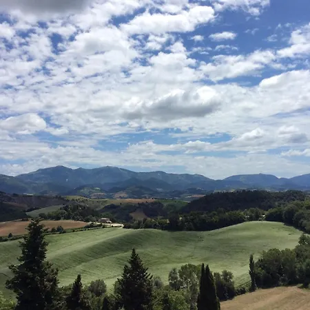 Poetic Glass House In The Countryside San Cipriano (Pesaro and Urbino)